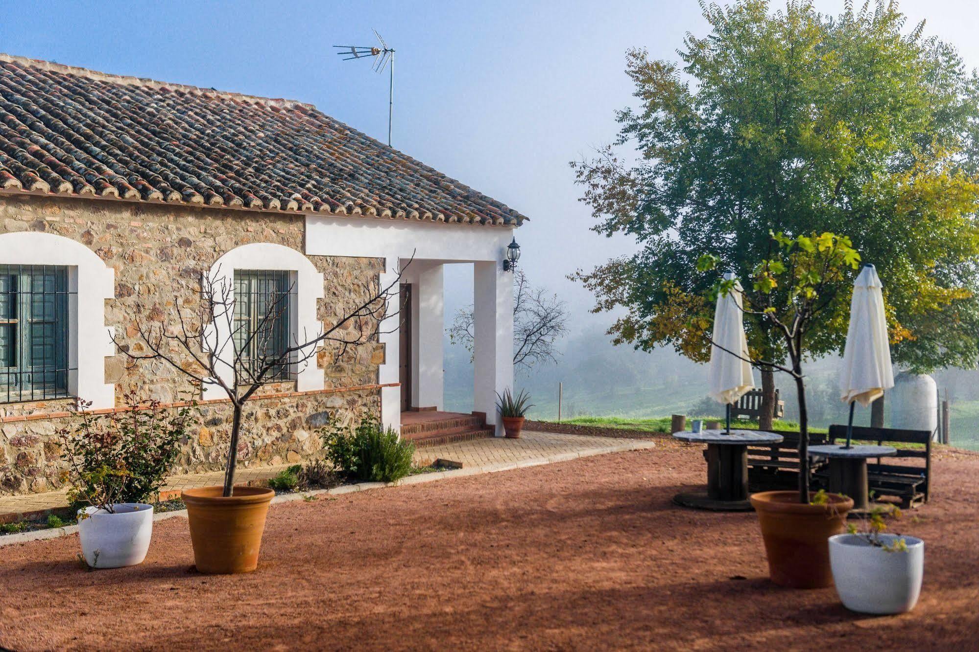 Balneario Aguas Villaharta מראה חיצוני תמונה